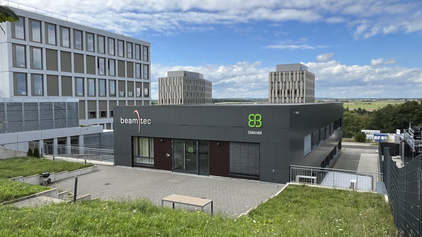 Gebäude eingebettet in den Science Park III Ulm